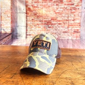 Adult Yeti Snap Back Baseball Cap